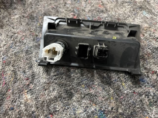 bontott SKODA FABIA III AUX Csatlakozó