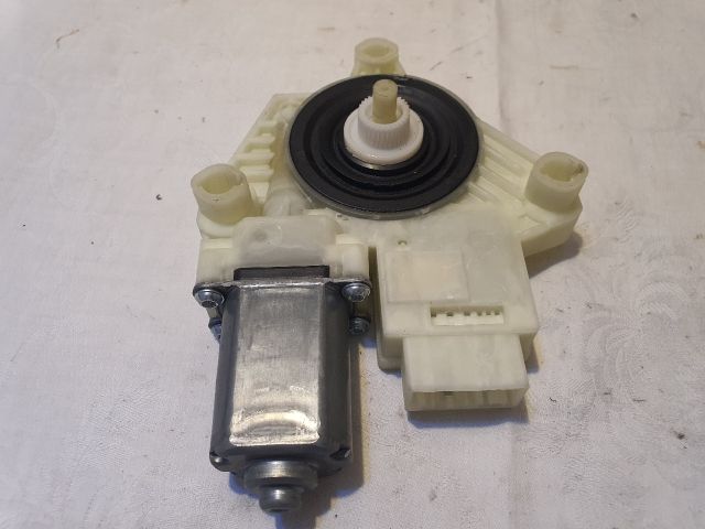 bontott SKODA FABIA III Bal első Ablakemelő Motor