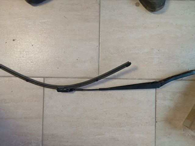 bontott SKODA FABIA III Bal első Ablaktörlő Kar