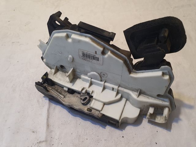 bontott SKODA FABIA III Bal első Ajtózár