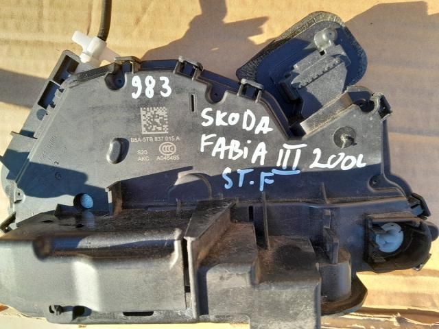 bontott SKODA FABIA III Bal első Ajtózár