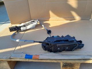 bontott SKODA FABIA III Bal első Ajtózár