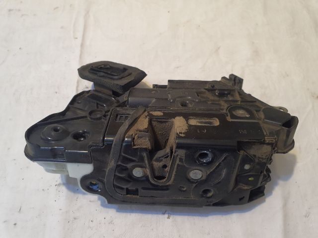 bontott SKODA FABIA III Bal első Ajtózár