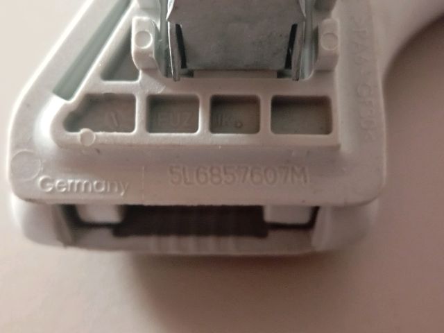 bontott SKODA FABIA III Bal első Kapaszkodó (Felső)