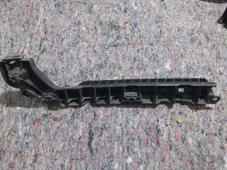 bontott SKODA FABIA III Bal első Lökhárító Tartó (Műanyag)