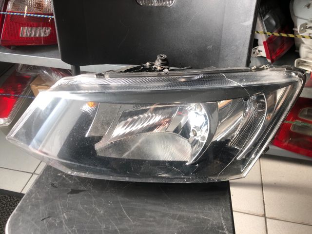 bontott SKODA FABIA III Bal Fényszóró