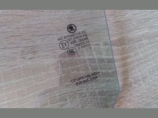 bontott SKODA FABIA III Bal hátsó Ablak