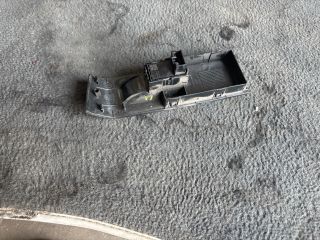 bontott SKODA FABIA III Bal hátsó Ablakemelő Kapcsoló