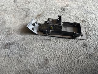 bontott SKODA FABIA III Bal hátsó Ablakemelő Kapcsoló