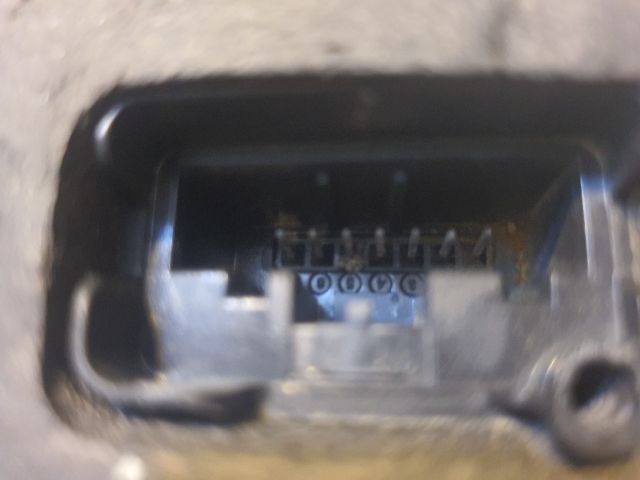 bontott SKODA FABIA III Bal hátsó Ajtózár