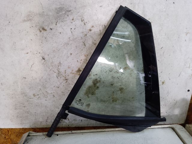 bontott SKODA FABIA III Bal hátsó Fixüveg (Ajtóban)