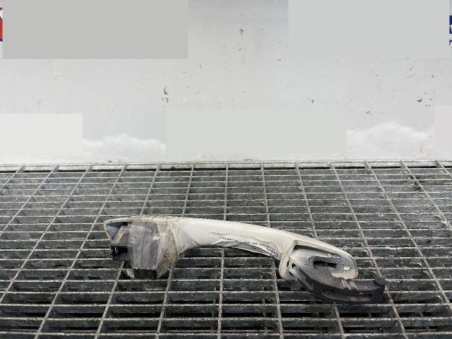 bontott SKODA FABIA III Bal hátsó Külső Kilincs