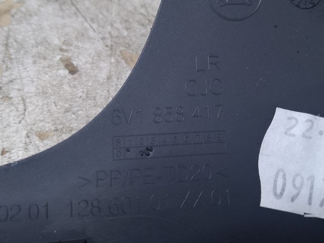 bontott SKODA FABIA III Bal Műszerfal Díszléc