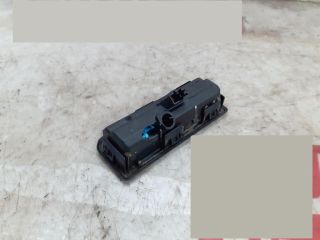 bontott SKODA FABIA III Csomagtér Nyitó Kar / Gomb