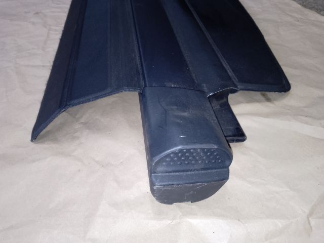 bontott SKODA FABIA III Csomagtér Roló