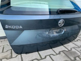 bontott SKODA FABIA III Csomagtérajtó (Részeivel)