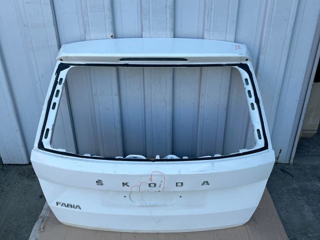 bontott SKODA FABIA III Csomagtérajtó (Üres lemez)