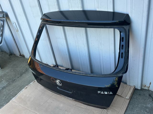 bontott SKODA FABIA III Csomagtérajtó (Üres lemez)