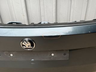 bontott SKODA FABIA III Csomagtérajtó (Üres lemez)