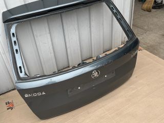 bontott SKODA FABIA III Csomagtérajtó (Üres lemez)