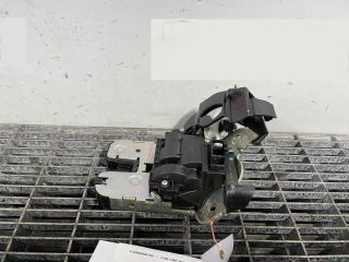 bontott SKODA FABIA III Csomagtérajtó Ütköző