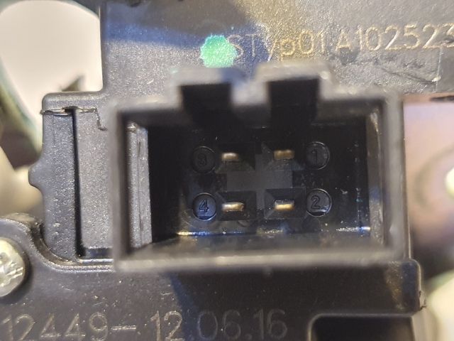 bontott SKODA FABIA III Csomagtérajtó Zárszerkezet