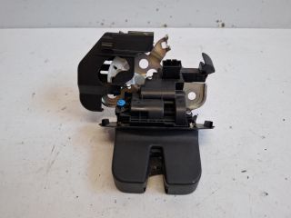 bontott SKODA FABIA III Csomagtérajtó Zárszerkezet