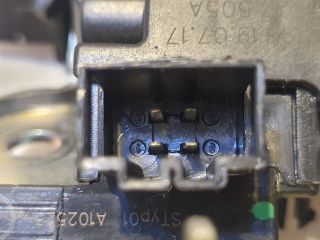 bontott SKODA FABIA III Csomagtérajtó Zárszerkezet