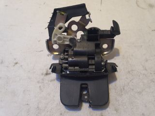 bontott SKODA FABIA III Csomagtérajtó Zárszerkezet