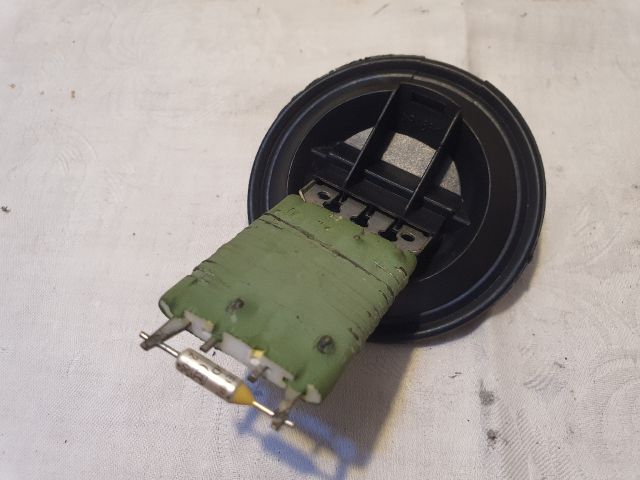 bontott SKODA FABIA III Előtét Ellenállás Fűtőmotor