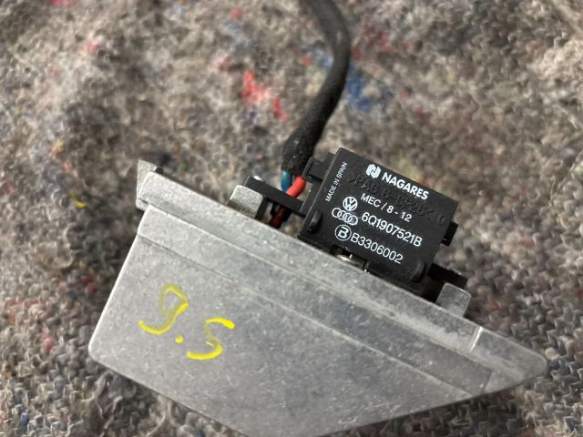 bontott SKODA FABIA III Előtét Ellenállás Fűtőmotor