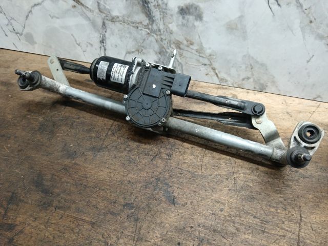 bontott SKODA FABIA III Első Ablaktörlő Szerkezet Motorral