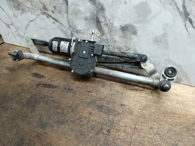 bontott SKODA FABIA III Első Ablaktörlő Szerkezet Motorral