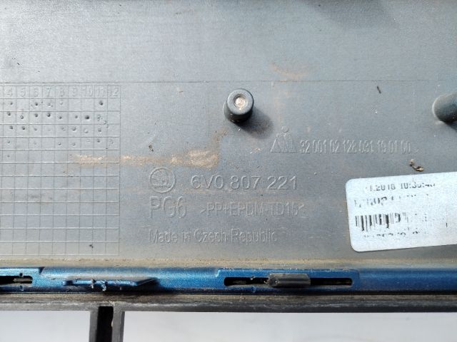 bontott SKODA FABIA III Első Lökhárító (Üresen)