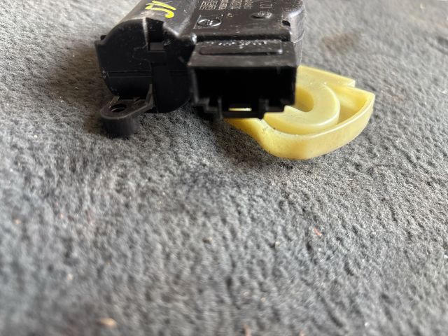 bontott SKODA FABIA III Fűtés Állító Motor