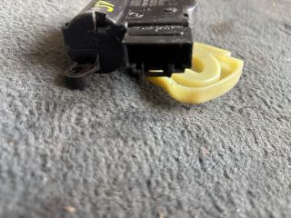 bontott SKODA FABIA III Fűtés Állító Motor