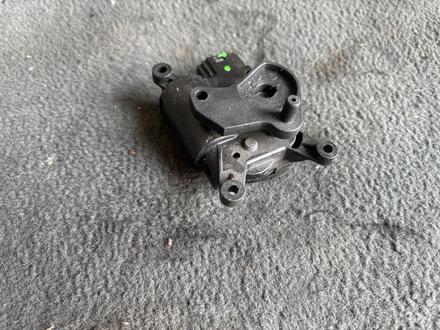 bontott SKODA FABIA III Fűtés Állító Motor