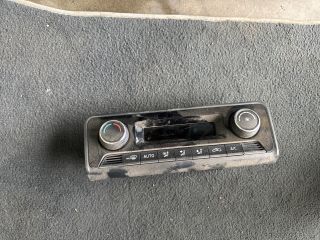 bontott SKODA FABIA III Fűtéskapcsoló (digit klímás)