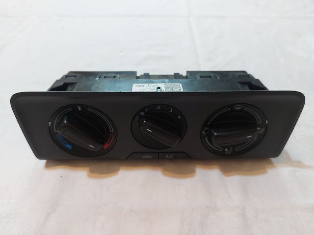 bontott SKODA FABIA III Fűtéskapcsoló (manuális klímás)