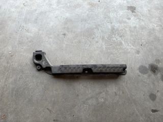 bontott SKODA FABIA III Hátsó középső Lökhárító Tartó (Műanyag)