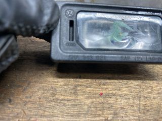 bontott SKODA FABIA III Hátsó Rendszámtábla Világítás