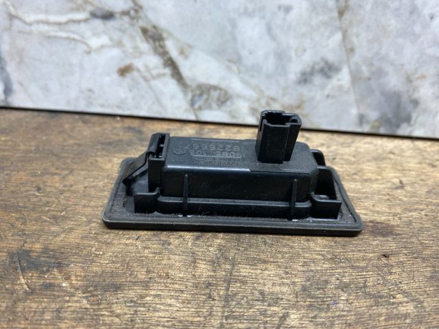 bontott SKODA FABIA III Hátsó Rendszámtábla Világítás