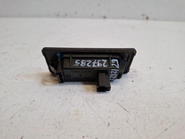 bontott SKODA FABIA III Hátsó Rendszámtábla Világítás