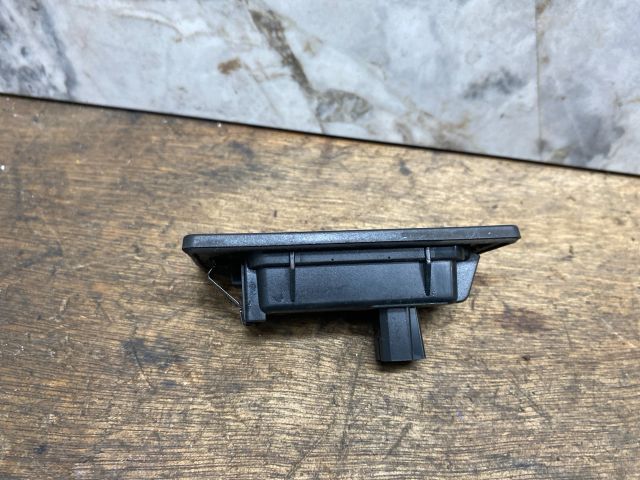 bontott SKODA FABIA III Hátsó Rendszámtábla Világítás