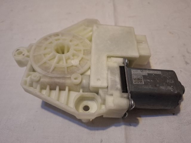 bontott SKODA FABIA III Jobb első Ablakemelő Motor