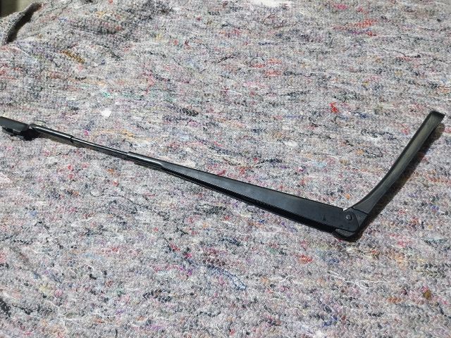 bontott SKODA FABIA III Jobb első Ablaktörlő Kar