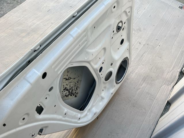 bontott SKODA FABIA III Jobb első Ajtó (Üres lemez)