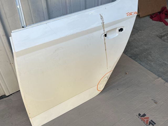 bontott SKODA FABIA III Jobb első Ajtó (Üres lemez)