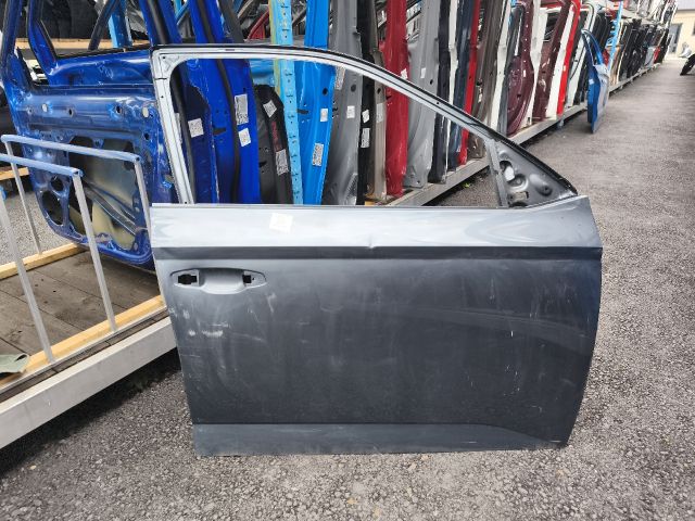 bontott SKODA FABIA III Jobb első Ajtó (Üres lemez)