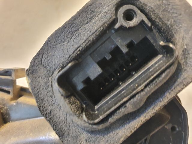 bontott SKODA FABIA III Jobb első Ajtózár